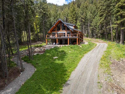 /international/ca/2409-heffley-louis-creek-rd-heffley-bc-110094721855/?lang=it