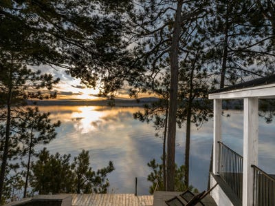 /international/ca/605-ch-lakeside-lac-brome-quebec-110107549695/