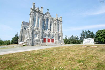/international/ca/3623-highway-1-st-bernard-nova-scotia-110101525452/?lang=de
