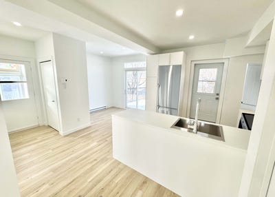 /international/ca/14-rue-des-bouleaux-o-quebec-la-cite-limoilou-quebec-110109101263/