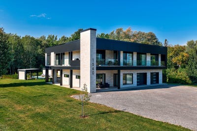 /international/ca/1560-grande-cote-sainte-genevieve-de-berthier-quebec-110103652278/