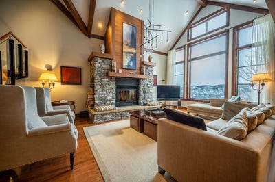 /international/ca/136-ch-des-legendes-e2-mont-tremblant-quebec-110094438014/