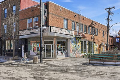 /international/ca/2650-2654-rue-masson-montreal-rosemont-la-petite-patrie-quebec-110106492041/