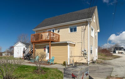 /international/ca/805-highway-1-hebron-nova-scotia-110107658447/