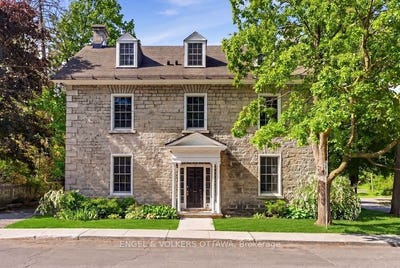 /international/ca/35-mackay-street-new-edinburgh-lindenlea-ontario-110108531775/