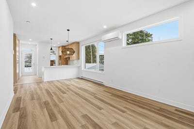/international/ca/100-rue-lonergan-2-sainte-therese-quebec-110103652292/