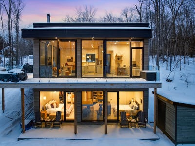 /international/ca/342-rue-des-merisiers-magog-quebec-110104970320/