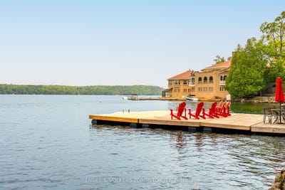 /international/ca/12-bigwin-island-126-lake-of-bays-ontario-110108098502/