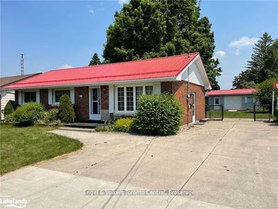 /international/ca/27-herbert-avenue-grey-highlands-ontario-110108107758/