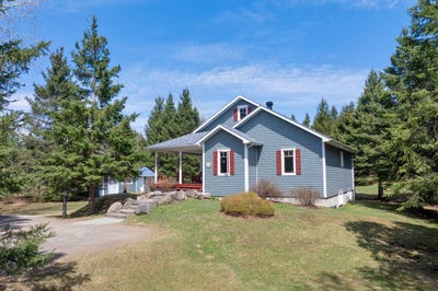 /international/ca/560-rue-coupal-mont-tremblant-quebec-110097995828/