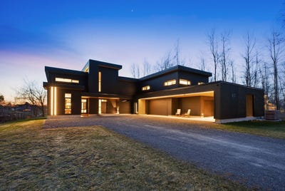/international/ca/522-ch-de-la-rive-boisee-saint-ignace-de-loyola-quebec-110107229017/