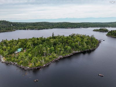 /international/ca/37-big-island-upper-lakeville-nova-scotia-110102075764/