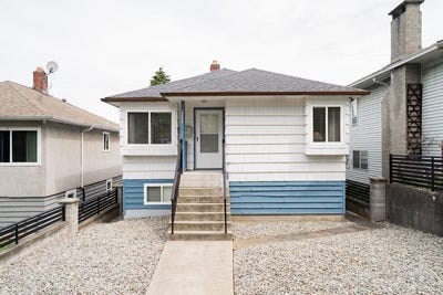 /international/ca/2575-e-29th-avenue-vancouver-british-columbia-110101534681/