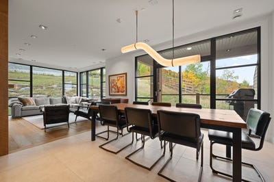 /international/ca/115-ch-des-sous-bois-105-mont-tremblant-quebec-110107750102/