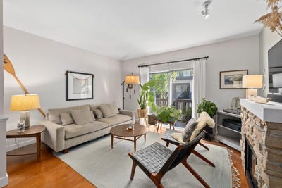 /international/ca/15233-34-avenue-34-surrey-british-columbia-110106492063/