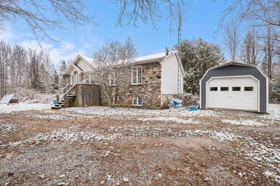 /international/ca/4751-pearl-road-champlain-ontario-110106768102/