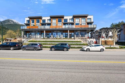 /international/ca/39767-government-road-103-squamish-british-columbia-110107392889/
