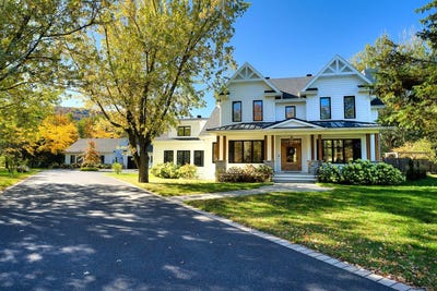 /international/ca/720-ch-authier-mont-saint-hilaire-quebec-110104341866/