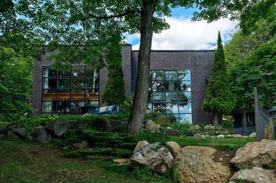 /international/ca/1156-rue-brosseau-prevost-quebec-110105064070/