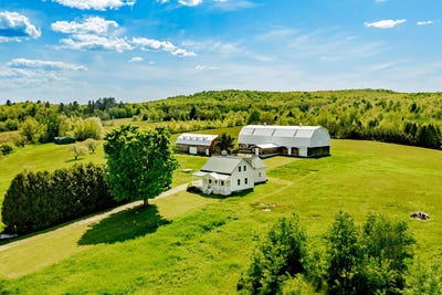 /international/ca/363-3e-rang-maricourt-quebec-110099956609/