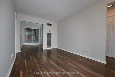 /international/ca/222-the-esplanade-street-310-toronto-ontario-110108437621/