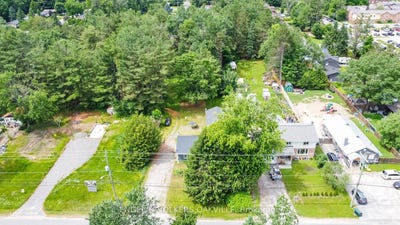 /international/ca/253-maple-street-bracebridge-ontario-110107516665/