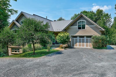 /international/ca/2100-ch-de-georgeville-103-magog-quebec-110101344913/