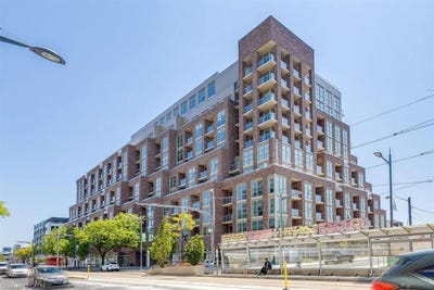 /international/ca/1787-st-clair-avenue-w-1008-toronto-ontario-110108771665/