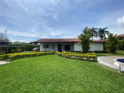 /international/co/casa-21-barrio-morelia-fl-110108662490/