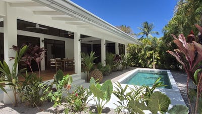 /international/cr/casa-sol-samara-guanacaste-province-110108769592/