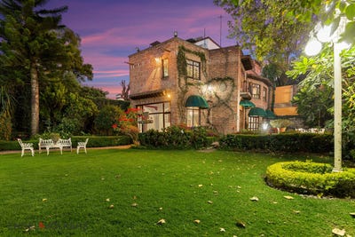 /international/mx/421-av-francisco-sosa-coyoacan-ciudad-de-mexico-mexico-city-110108347183/