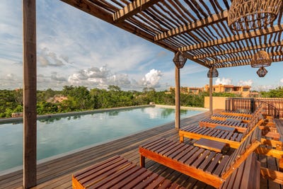 /international/mx/av-5-c-19-colonia-tumben-kaa-norte-region-012-77760-tulum-q-r-tulum-quintana-roo-110098454172/
