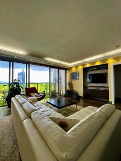 /international/pa/av-vasco-nunez-de-balboa-panama-panama-city-110101075555/
