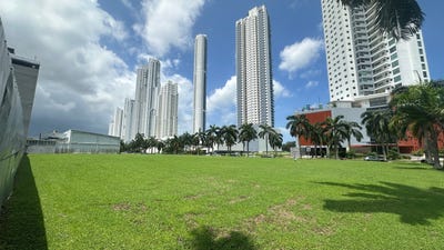 /international/pa/costa-del-este-panama-panama-city-110101066775/?lang=en