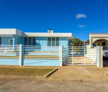 /international/pr/kelly-kelly-drive-maleza-baja-aguadilla-aguadilla-pueblo-110106040015/