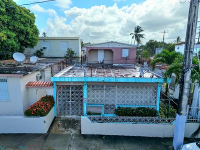 /international/pr/671-calle-jose-gautier-benitez-santurce-san-juan-110106433326/