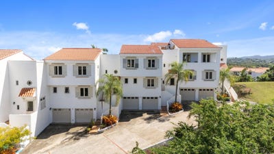 /international/pr/-3-the-foursome-villas-blvd-rio-mar-rio-grande-rio-grande-rio-grande-110108782078/