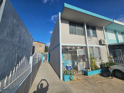 /international/pr/7-urbanizacion-las-flores-cabo-caribe-vega-baja-vega-baja-110101243354/?lang=zh-tw