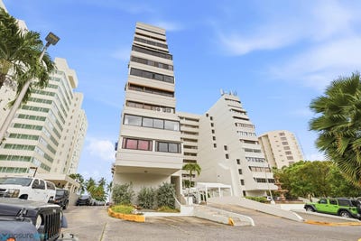 /international/pr/187-av-los-gobernadores-isla-verde-carolina-110108499496/