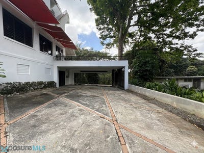 /international/pr/km-14-7-carr-833-calle-hiedra-guaynabo-guaynabo-guaynabo-110107658019/