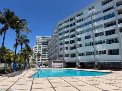 /international/pr/204-playa-dorada-isla-verde-carolina-110108127544/