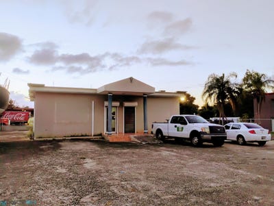 /international/pr/1-ave-interamericana-aguadilla-aguadilla-aguadilla-aguadilla-pueblo-110106346258/