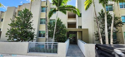 /international/pr/pr-20-cam-los-almendros-guaynabo-guaynabo-guaynabo-110107400063/