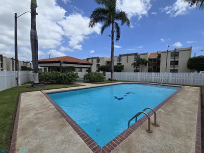 /international/pr/0-500-ave-guaynabo-guaynabo-guaynabo-110108691596/