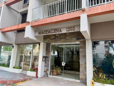 /international/pr/1202-ave-magdalena-condado-san-juan-110107276799/