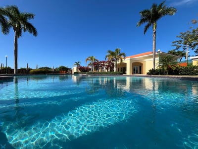 /international/pr/8-calle-8-espinosa-dorado-dorado-110107156427/