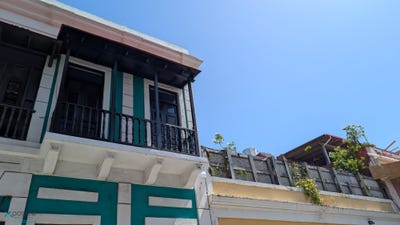 /international/pr/213-calle-san-sebastian-viejo-san-juan-san-juan-110101245998/