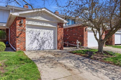 /international/us/42211-toddmark-ln-clinton-township-mi-110107629481/
