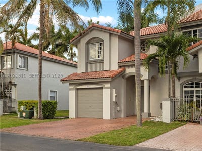 /international/us/5033-nw-114th-ct-doral-fl-110108179432/