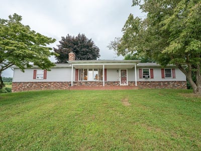 /international/us/8565-belle-road-harborcreek-pa-110100921714/